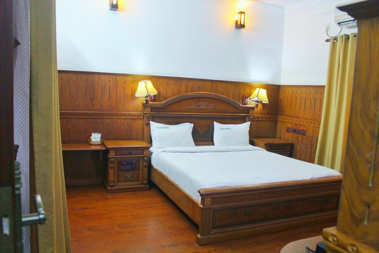 Nikhil Ayurvedic Heritage Hotel วาร์คาลา ภายนอก รูปภาพ